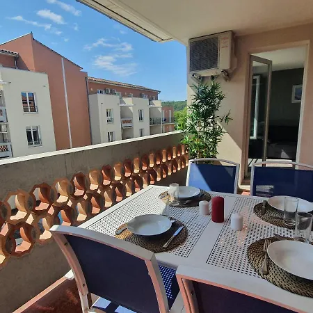 La Piscine Des Gorges - Climatisation Parking